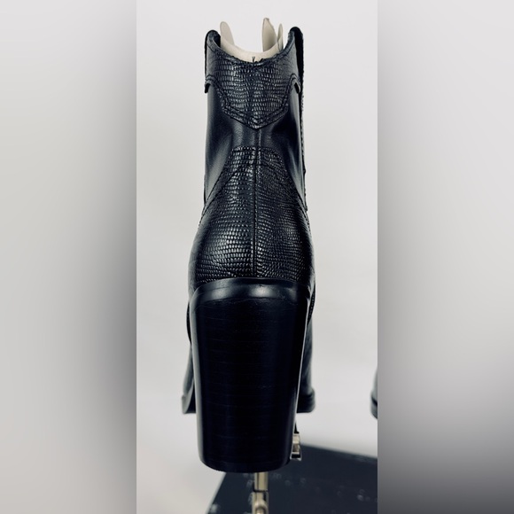 Marc Fisher LTD Black Embossed Gona Leather Pull on Western Boot Pointy … - Picture 12 of 15